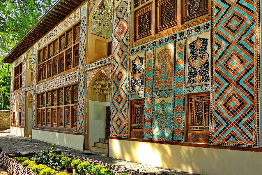 Azerbaijan_-_Sheki_Khans_Palace_-_NS_2021