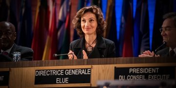 Azoulay