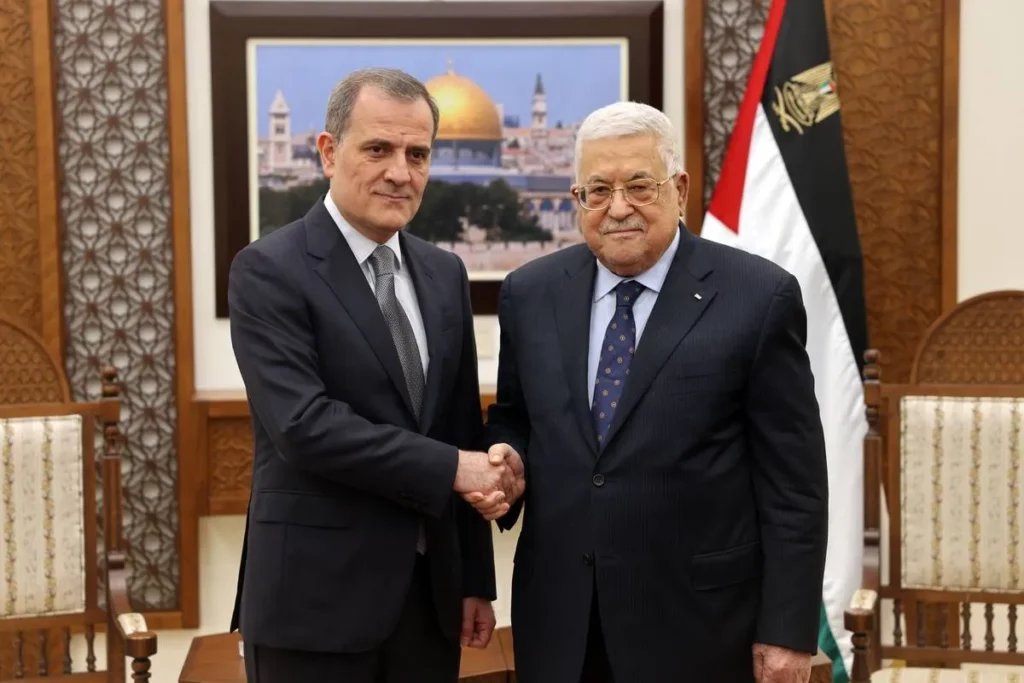 AA-20230330-30724118-30724116-JEYHUN_BAYRAMOV_MAHMOUD_ABBAS_IN_RAMALLAH-1