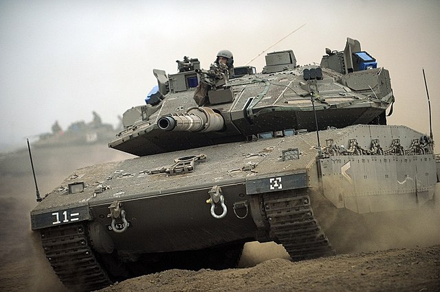 Flickr_-_Israel_Defense_Forces_-_Storming_Ahead