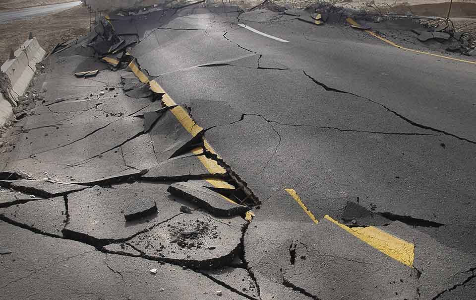 Earthquakefacts large